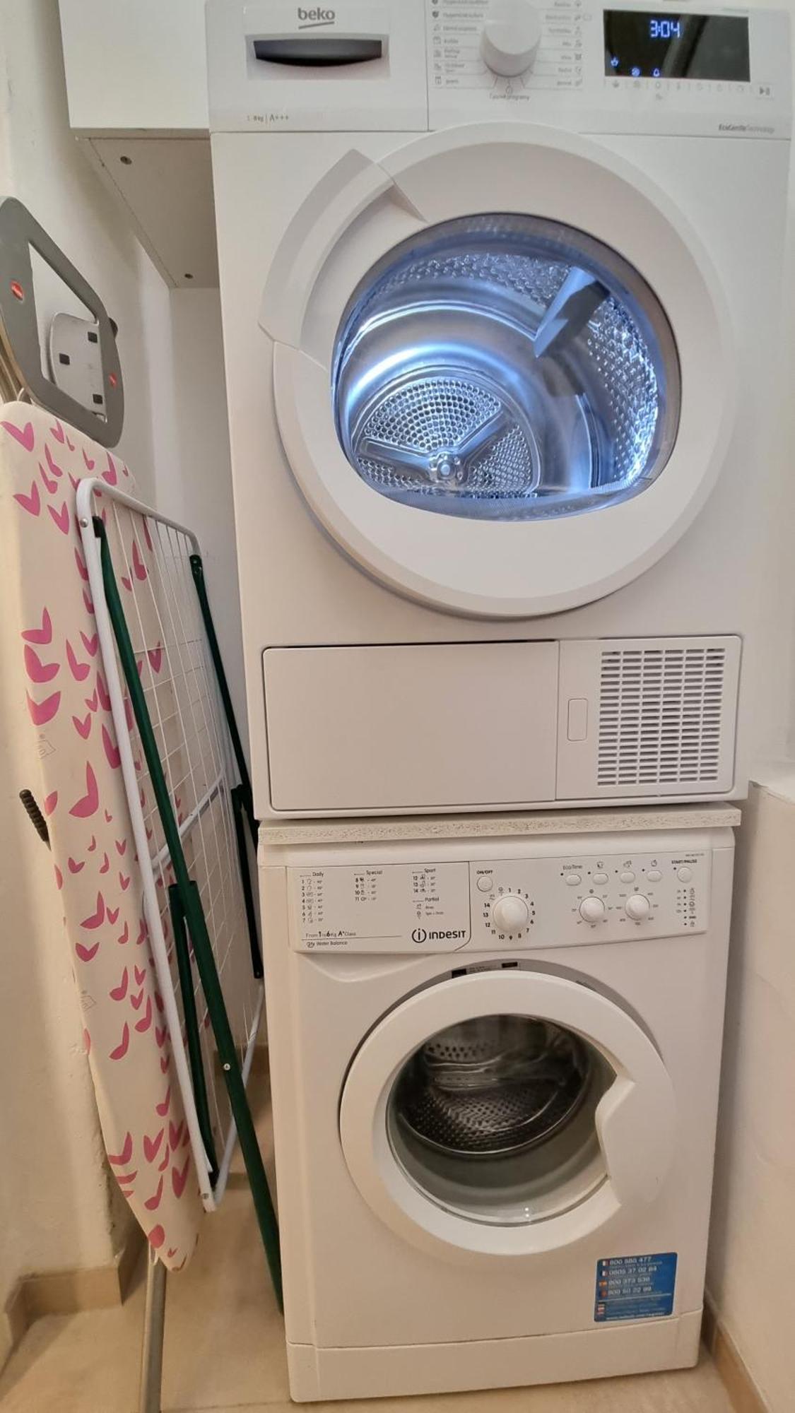 Finnem Rentals Tyrsova Praha Exteriér fotografie