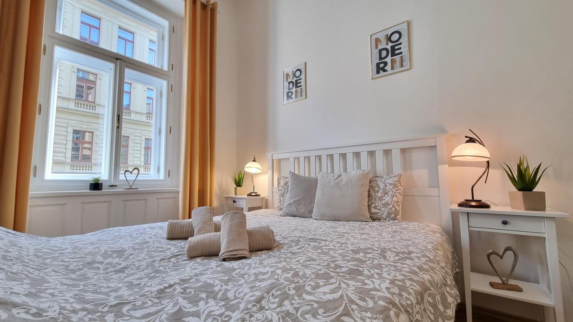 Finnem Rentals Tyrsova Praha Exteriér fotografie